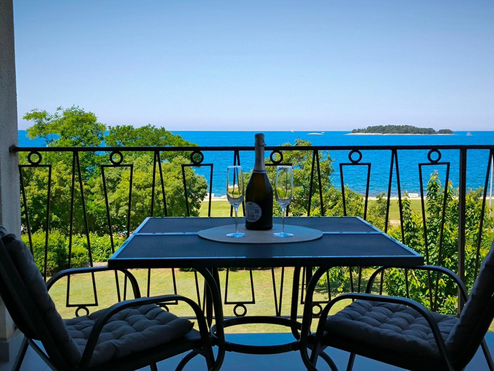 Rooms And Apartment Matika Rovinj Ruang foto